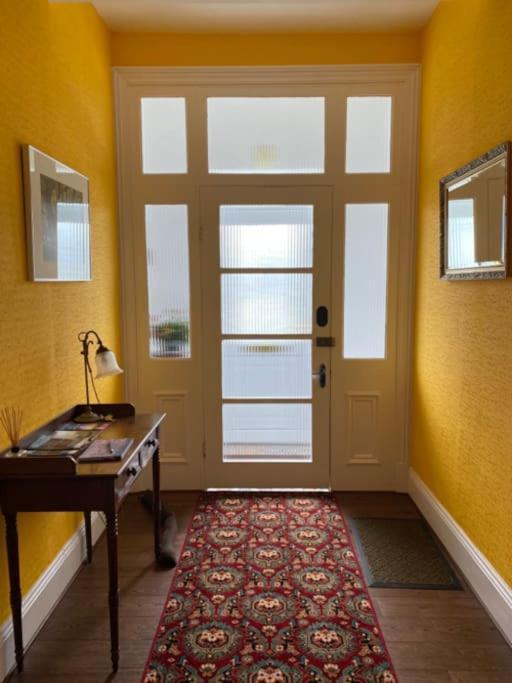 St John'S Flat Spacious Accomodation Dalry  Eksteriør billede